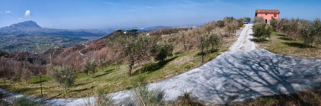 Agriturismo San Michele Paternopoli Luaran gambar